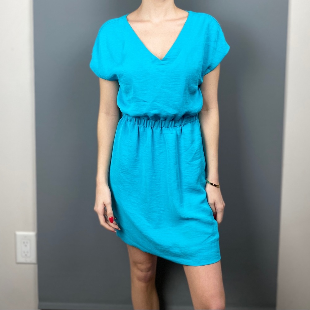 BCBGeneration teal blue short sleeve dress with back bow keyhole detail